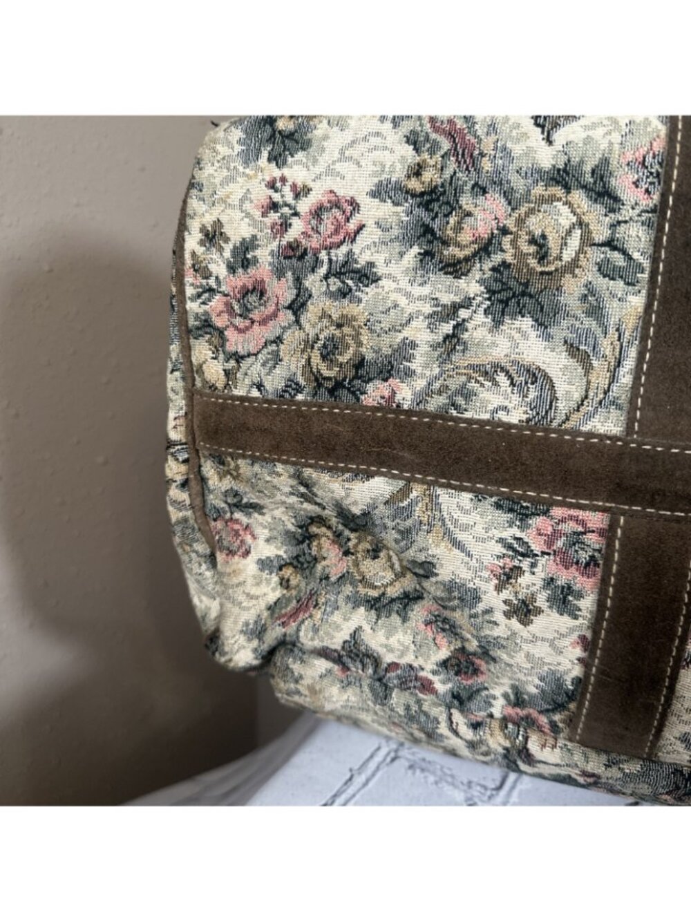 Vintage The French Company Tapestry Weekender Bag with Suede Trim 17.5”x10”x9” - Picture 10 of 15